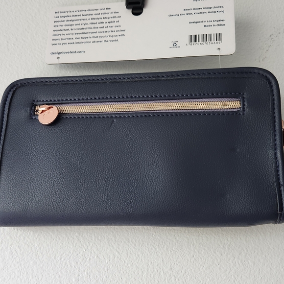 Boarding Pass Travel Wallet - Light Lavender Pattern with Rose Gold Accents - Picture 3 of 10